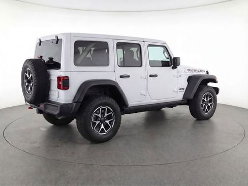 Used 2024 Jeep Wrangler Unlimited Rubicon w/ Safety Group AWD/4WD image 6