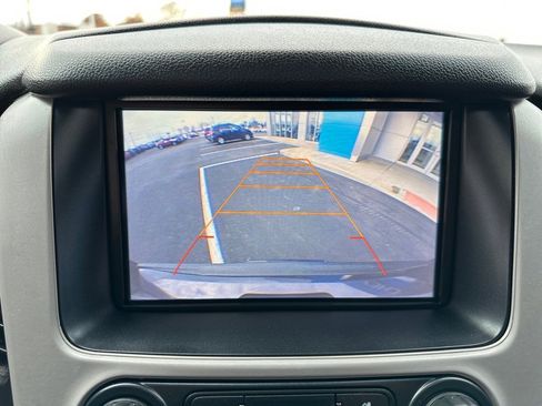 Used 2015 GMC Yukon SLT w/ Open Road Package image 18