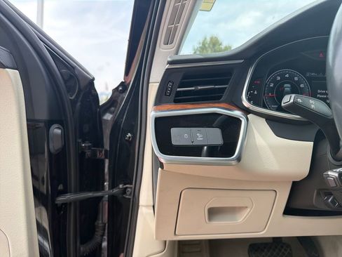 Used 2023 Audi A6 2.0T Premium image 13