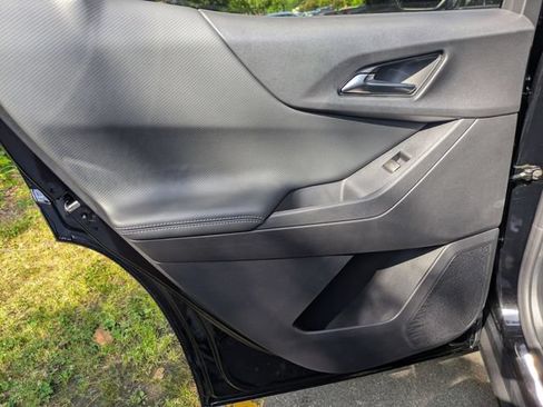 New 2026 Chevrolet Equinox LT FWD image 22