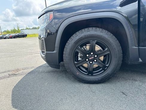 Used 2023 GMC Acadia AT4 w/ Technology Package AWD/4WD image 25