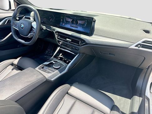 Used 2025 BMW 430i xDrive Convertible AWD/4WD image 32