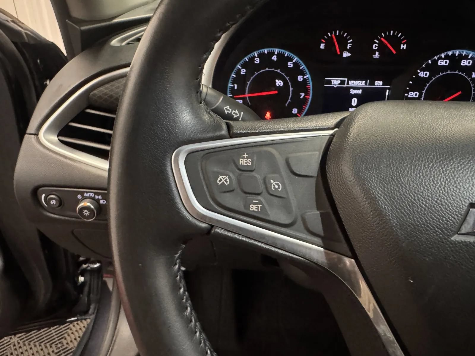 Used 2022 Chevrolet Malibu RS w/ LPO, Floor Liner Package FWD image 21