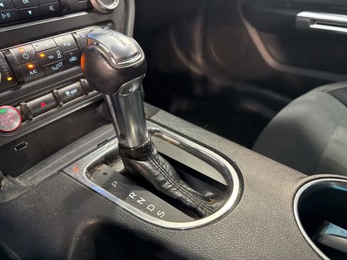 Used 2020 Ford Mustang Coupe w/ Black Accent Package image 23