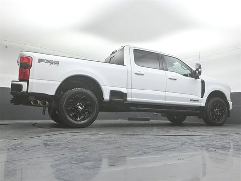 Used 2025 Ford F250 Lariat w/ Lariat Ultimate Package image 32