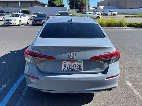 Used 2024 Honda Civic Sport image 6