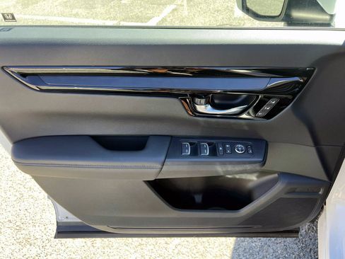 Used 2025 Honda CR-V EX-L image 16