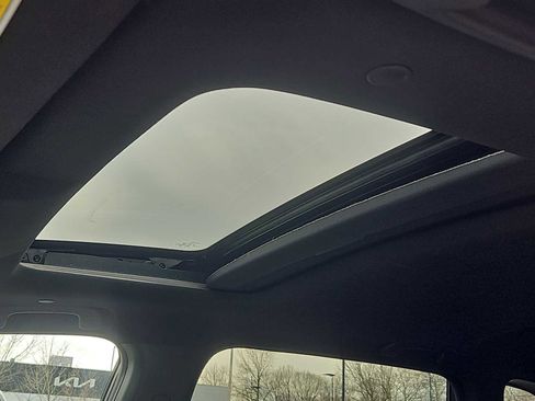 Used 2024 Honda CR-V Sport Touring image 18