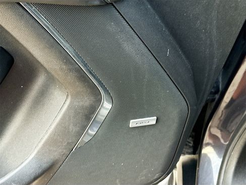 Used 2022 Chevrolet Tahoe LT image 18