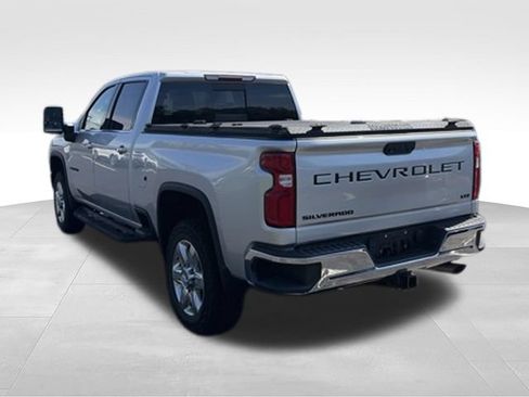 Used 2020 Chevrolet Silverado 2500 LTZ w/ LTZ Plus Package AWD/4WD image 6