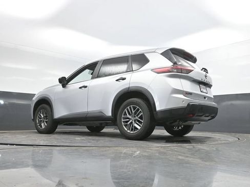 Used 2024 Nissan Rogue S FWD image 49
