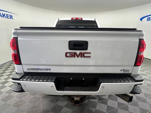 Used 2015 GMC Sierra 2500 Denali w/ Duramax Plus Package AWD/4WD image 5