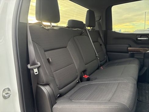 Used 2022 GMC Sierra 1500 Elevation image 11