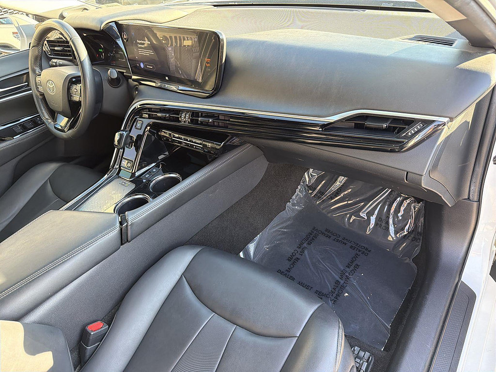 Used 2023 Toyota Mirai w/ Advanced Technology Package RWD image 28