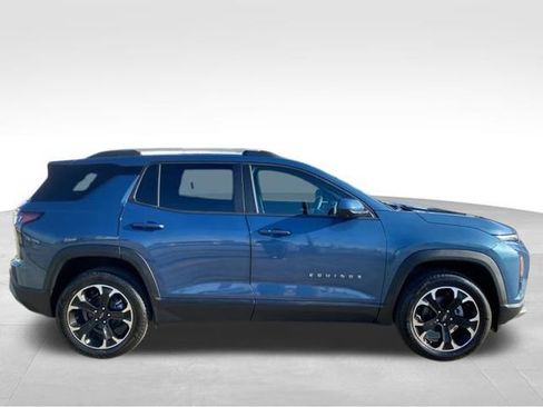 New 2026 Chevrolet Equinox LT w/ Safety and Technology Package AWD/4WD image 4