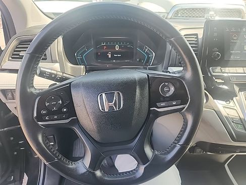 Used 2018 Honda Odyssey Touring image 23