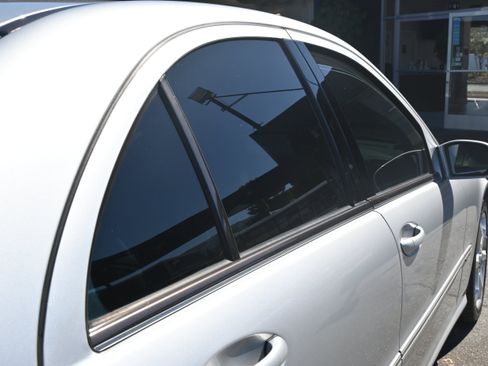 Used 2007 Mercedes-Benz C 230 Sedan image 25