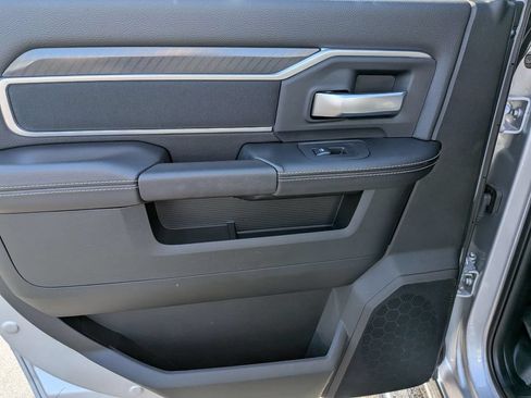Certified 2026 RAM 2500 Big Horn AWD/4WD image 25