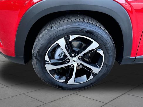 Used 2026 Chevrolet Trax RS FWD image 11