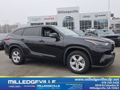 Used 2023 Toyota Highlander L