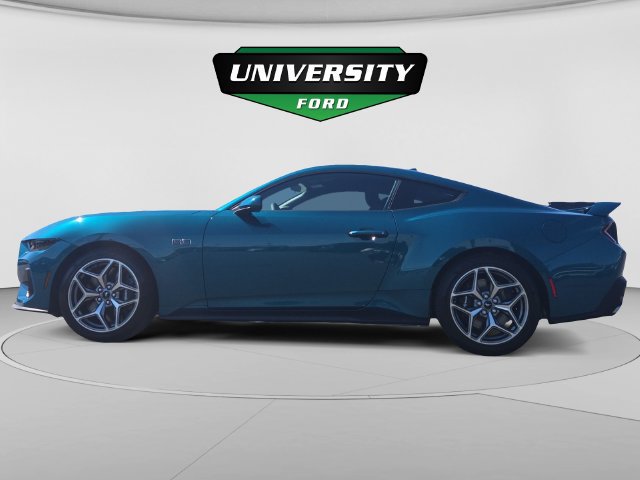 New 2026 Ford Mustang GT w/ GT Performance Package RWD image 6