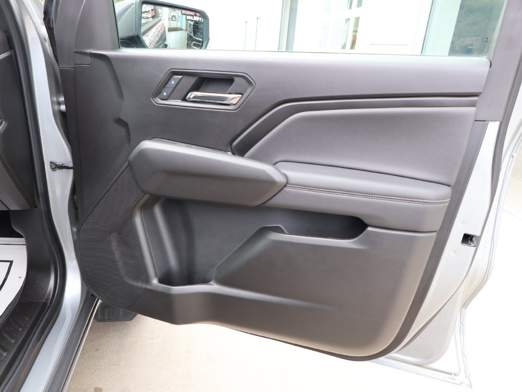 Certified 2024 Chevrolet Colorado LT w/ LT Convenience Package II AWD/4WD image 34