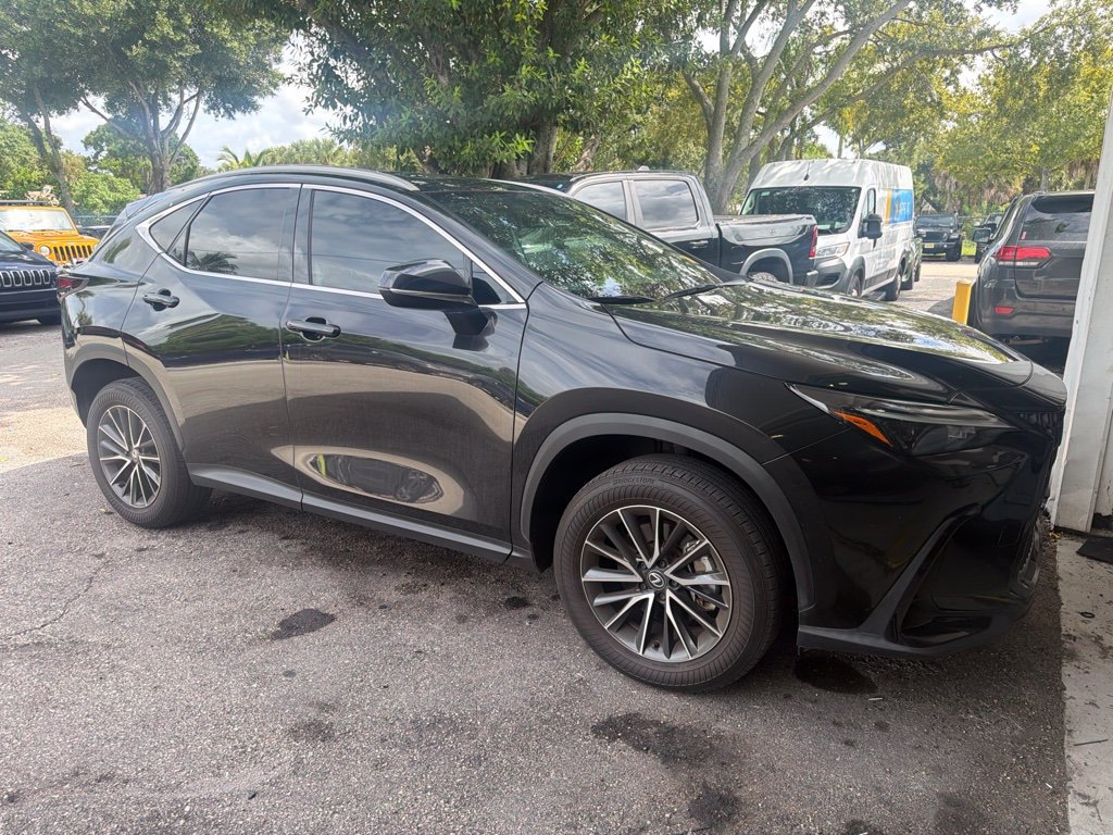 Used 2024 Lexus NX 250 FWD image 6