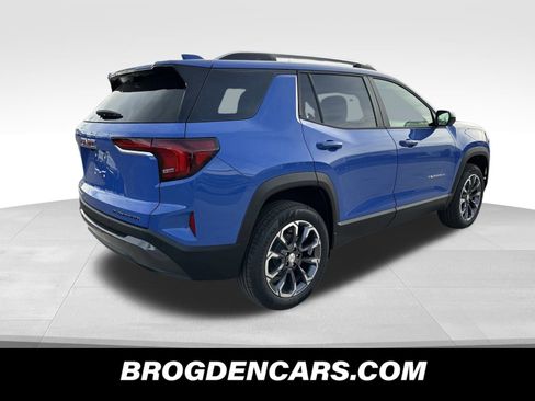 New 2026 GMC Terrain Elevation w/ Elevation Premium Package image 3