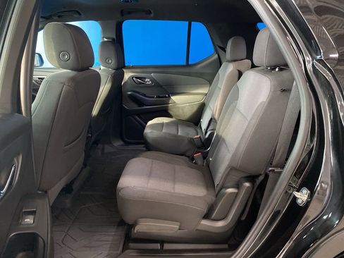 Used 2023 Chevrolet Traverse LT w/ LPO, Floor Liner Package image 20