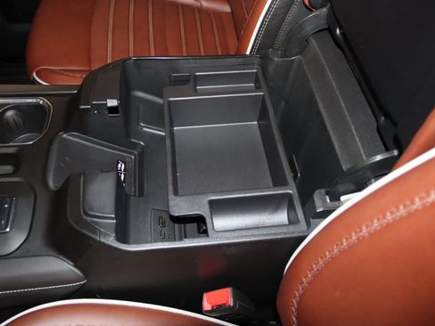 Used 2024 GMC Sierra 3500 Denali Ultimate image 58