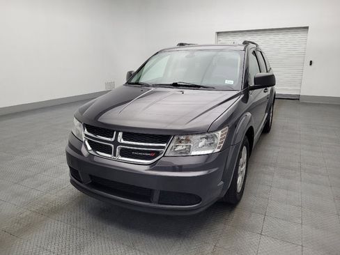 Used 2019 Dodge Journey SE image 15