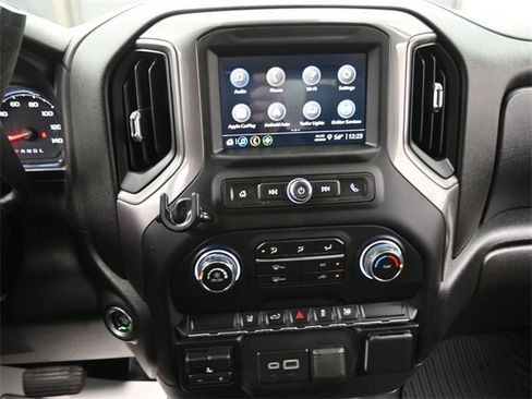 Used 2024 Chevrolet Silverado 2500 Custom w/ Custom Convenience Package image 10