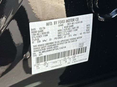 New 2026 Lincoln Aviator 2WD w/ Jet Appearance Package image 29