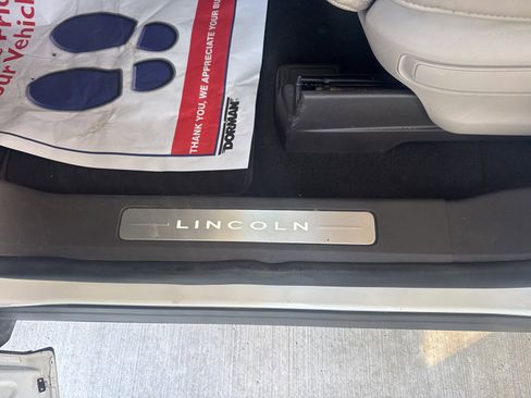 Used 2020 Lincoln Aviator Reserve w/ Equipment Group 202A image 22