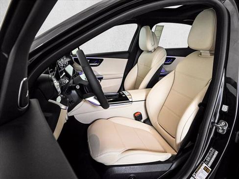 New 2026 Mercedes-Benz C 300 4MATIC Sedan image 18