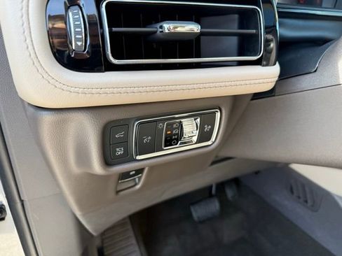 Certified 2022 Lincoln Nautilus Reserve image 21