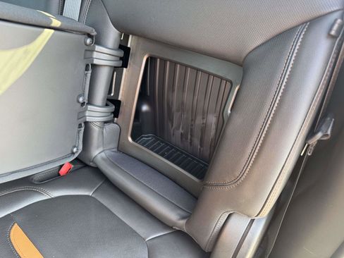 Used 2020 GMC Sierra 1500 AT4 w/ AT4 Premium Package image 24