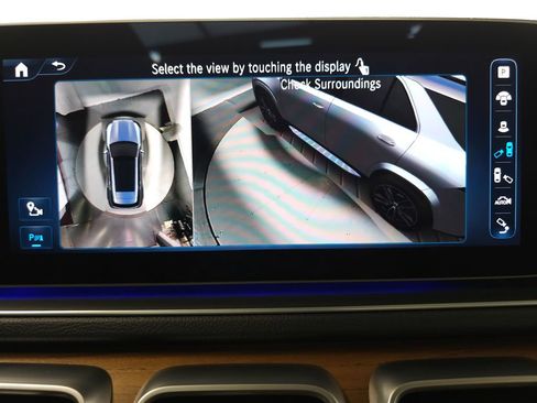 Used 2024 Mercedes-Benz GLE 450e 4MATIC image 23