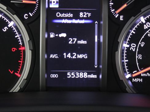 Used 2023 Toyota 4Runner TRD Off-Road Premium w/ Moonroof Package AWD/4WD image 42