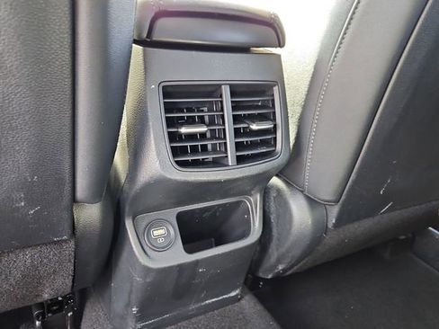 Used 2023 Kia Seltos S image 15