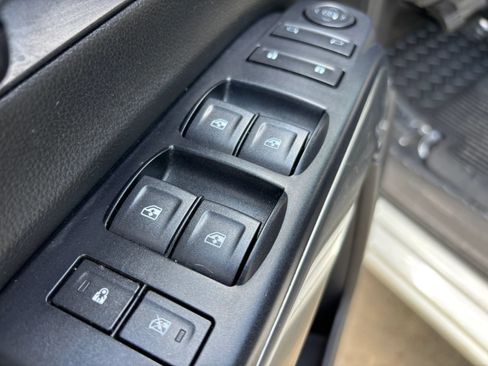 Used 2018 Chevrolet Silverado 1500 LT w/ LT Eassist Package RWD image 34