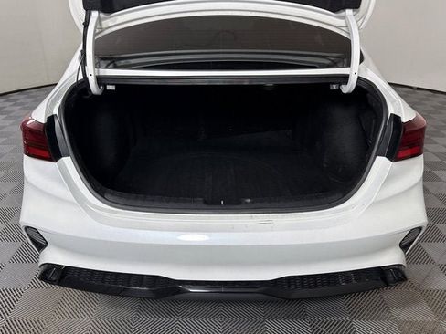 Used 2022 Kia Forte GT-Line w/ GT-Line Premium Package image 7