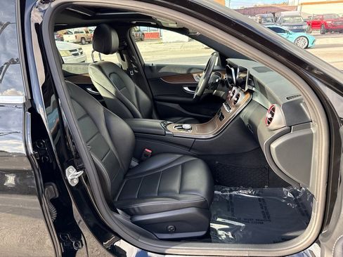 Used 2019 Mercedes-Benz C 300 Sedan image 34