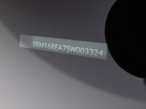 Used 2025 McLaren Artura Spider image 37