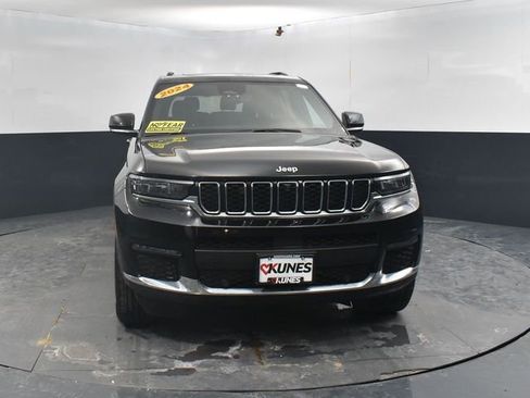 Used 2024 Jeep Grand Cherokee L Limited w/ Luxury Tech Group II image 2
