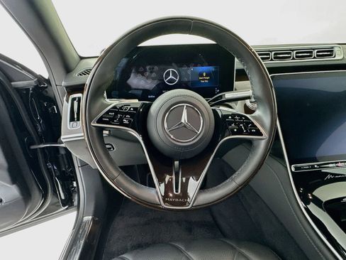 Certified 2024 Mercedes-Benz Maybach S 680 4MATIC image 12
