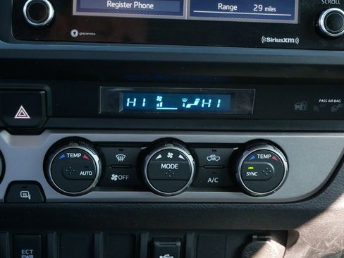 Certified 2023 Toyota Tacoma SR AWD/4WD image 19