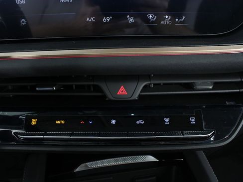 New 2026 Buick Envision Sport Touring AWD/4WD image 7