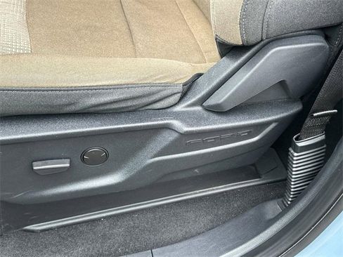 Used 2023 Ford F150 XLT image 30