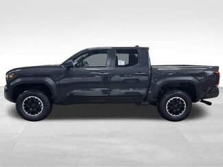 New 2026 Toyota Tacoma TRD Off-Road AWD/4WD video 2